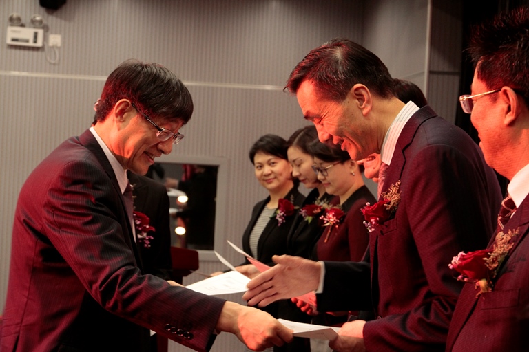 上海杉达学院万豪酒店管理学院在校区揭牌成立