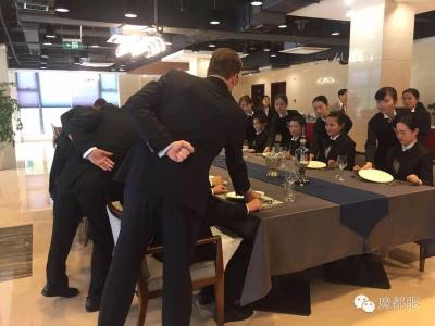 收入证明_英国贵族收入(3)